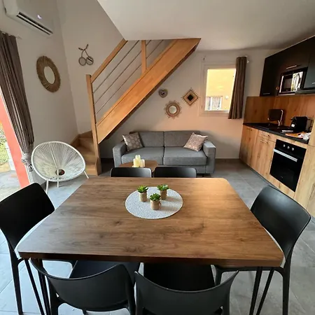 Апартаменты Hoteliere Les Hameaux De Saint Cyprien 2 *