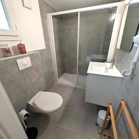 Hoteliere Les Hameaux De Saint Cyprien 2 Apartament Lecci