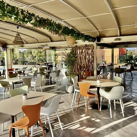 Appartamento Hoteliere Les Hameaux De Saint Cyprien 2 *