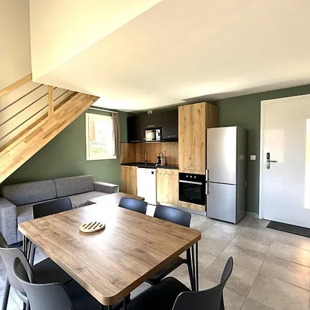 Hoteliere Les Hameaux De Saint Cyprien 2 아파트