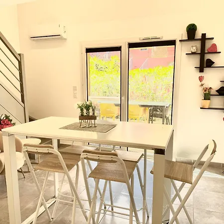 Hoteliere Les Hameaux De Saint Cyprien 2 아파트