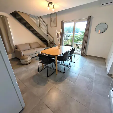 Lejlighed Hoteliere Les Hameaux De Saint Cyprien 2 Lecci