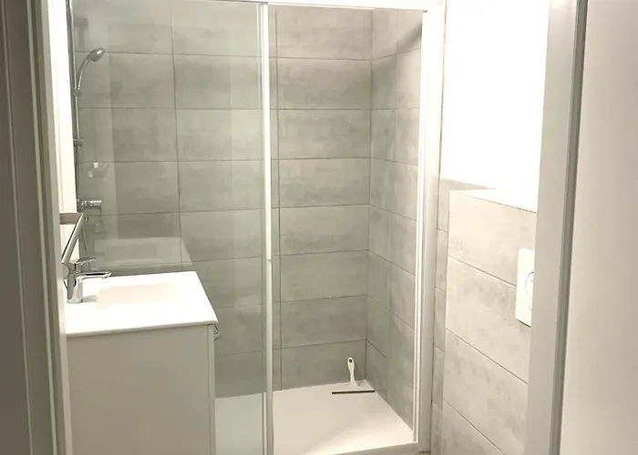 Hoteliere Les Hameaux De Saint Cyprien 2 *