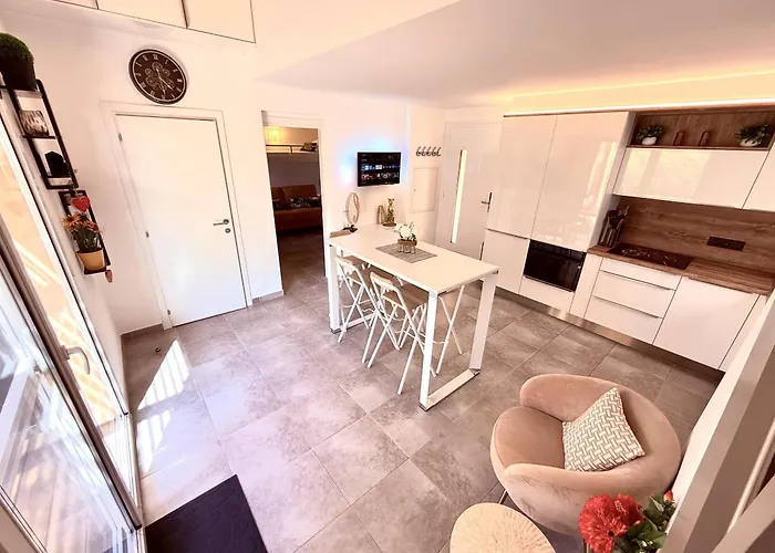 Hoteliere Les Hameaux De Saint Cyprien 2 Apartmán Lecci