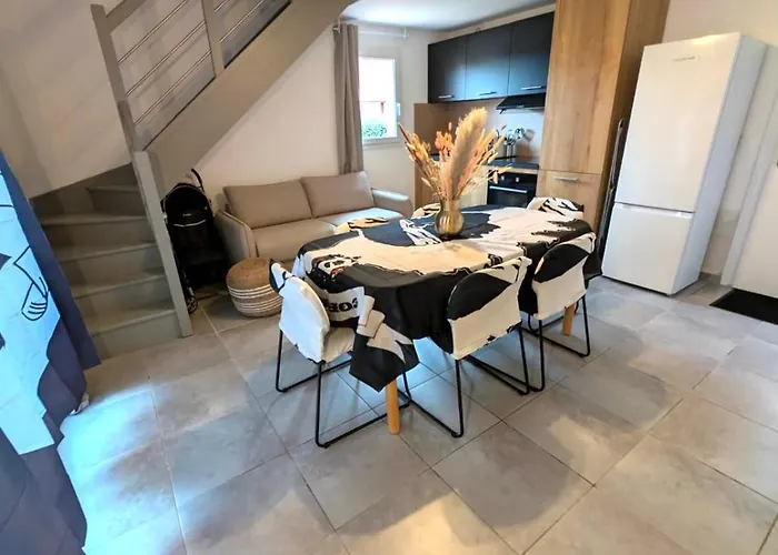 Apartmán Hoteliere Les Hameaux De Saint Cyprien 2 *