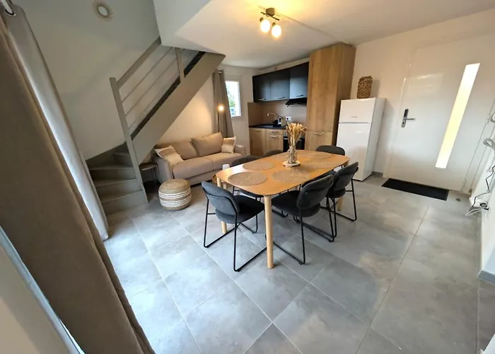 Hoteliere Les Hameaux De Saint Cyprien 2 Apartmán *